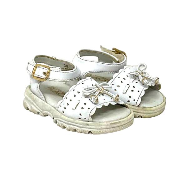 The Children’s Place Infant Girls White Sandals Size 3M - Picture 9 of 9